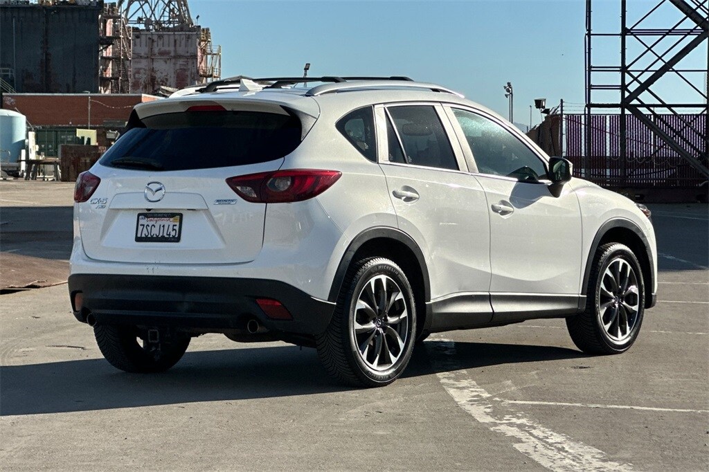 2016 Mazda CX-5 Grand Touring photo 4