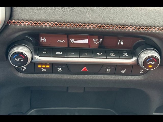 2025 Mazda CX-50 Premium - Photo 17