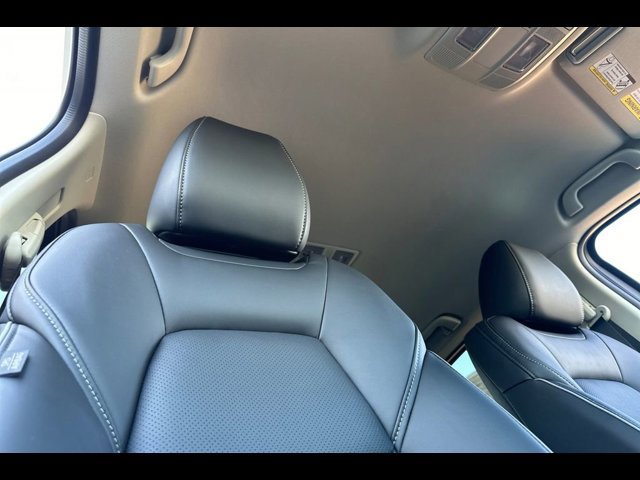 2025 Mazda CX-5 S Select Package - Photo 14