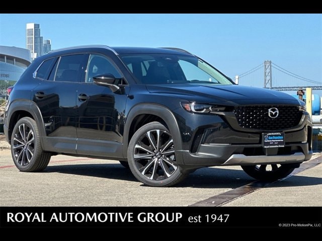 2025 Mazda CX-50 Premium Plus's photo