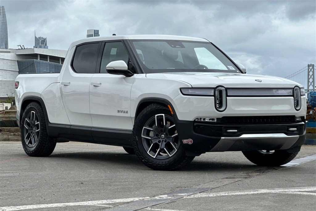 Used 2023 Rivian R1T Adventure with VIN 7FCTGBAAXPN027094 for sale in San Francisco, CA