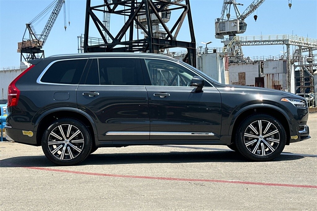 2022 Volvo XC90 Recharge T8 Inscription photo 3