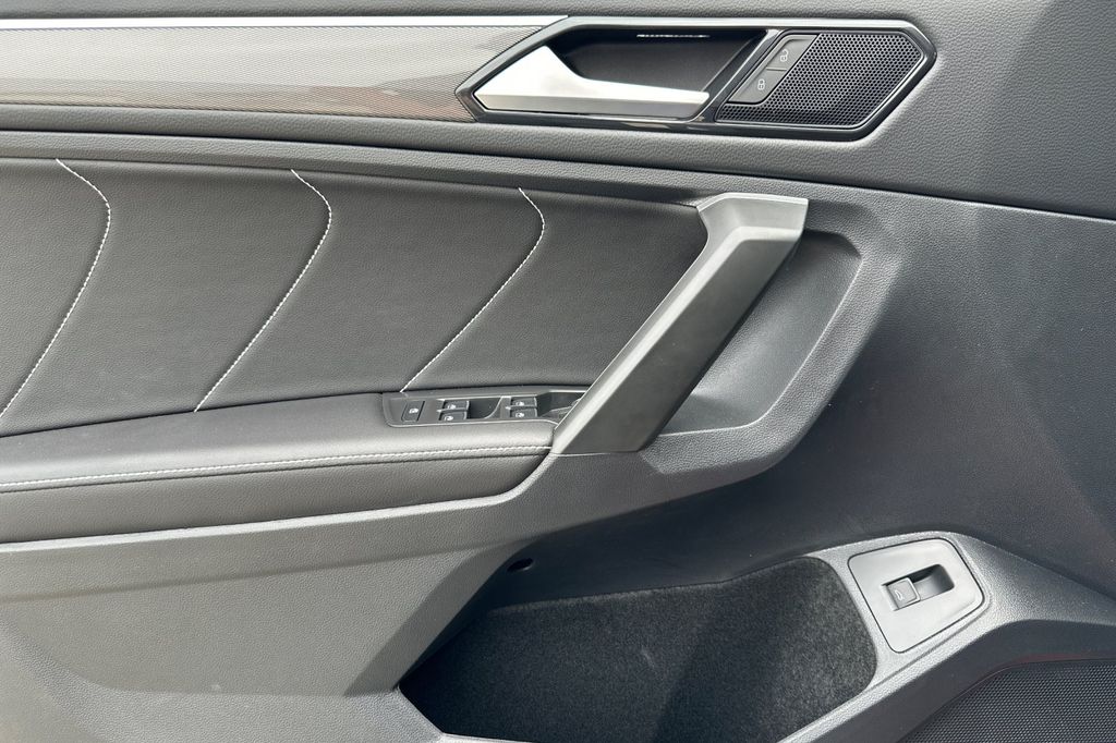2024 Volkswagen Tiguan SE R-LINE BLACK - Photo 8