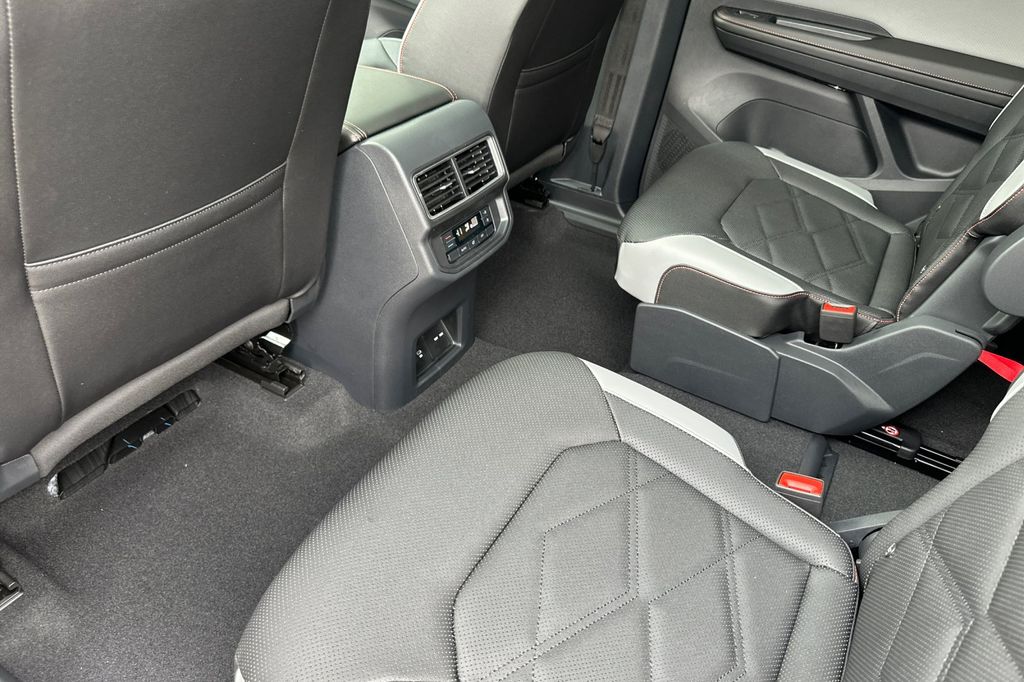 2025 Volkswagen Atlas Atlas Peak Edition - Photo 12