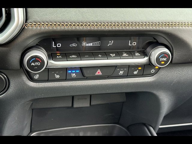 2025 Mazda CX-50 Premium - Photo 17