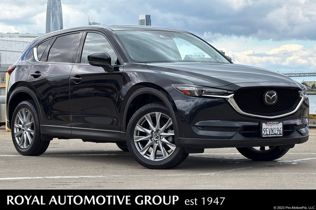 2020 Mazda CX-5 Grand Touring Auto's photo