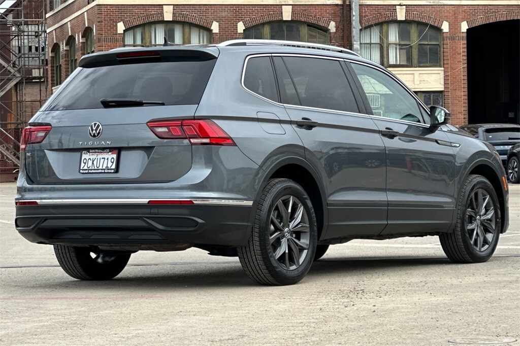 2022 Volkswagen Tiguan SE photo 4