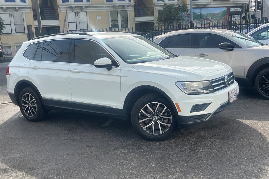 Used 2018 Volkswagen Tiguan SE with VIN 3VV3B7AX5JM214798 for sale in San Francisco, CA