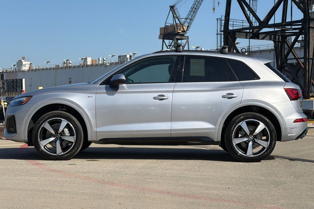 2023 Audi Q5 45 S line Premium photo 6