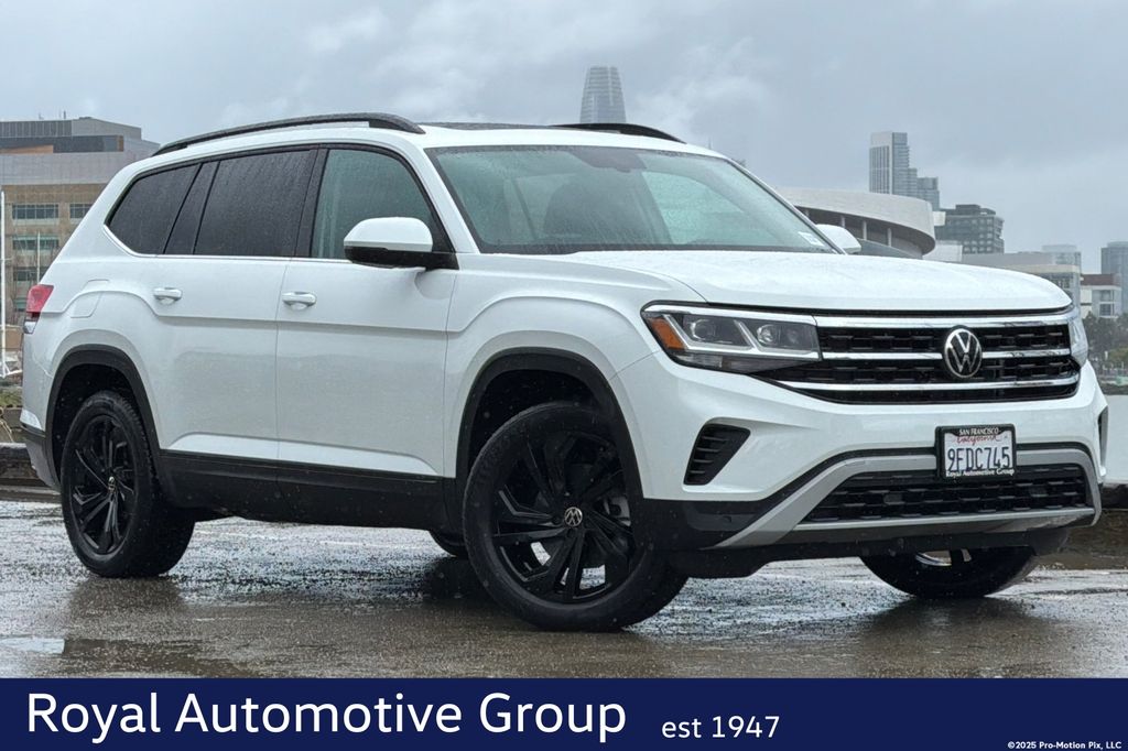 2023 Volkswagen Atlas SE w/Tech