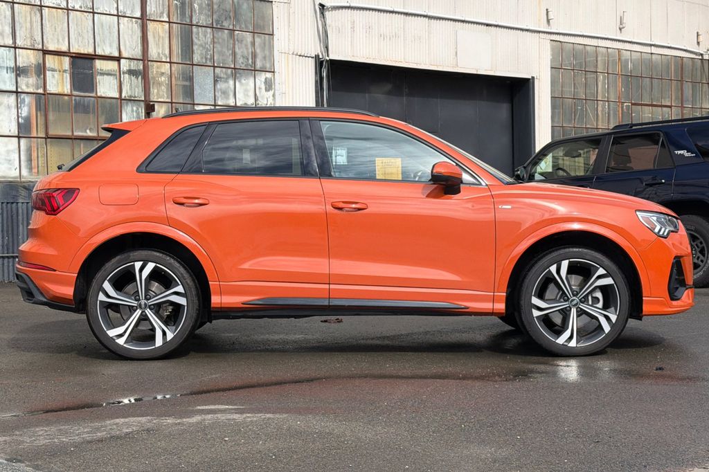 2023 Audi Q3 45 S line Premium photo 2