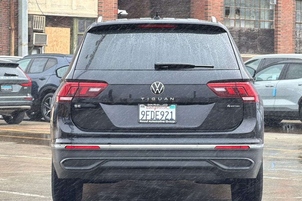 2023 Volkswagen Tiguan 2.0T SE photo 4