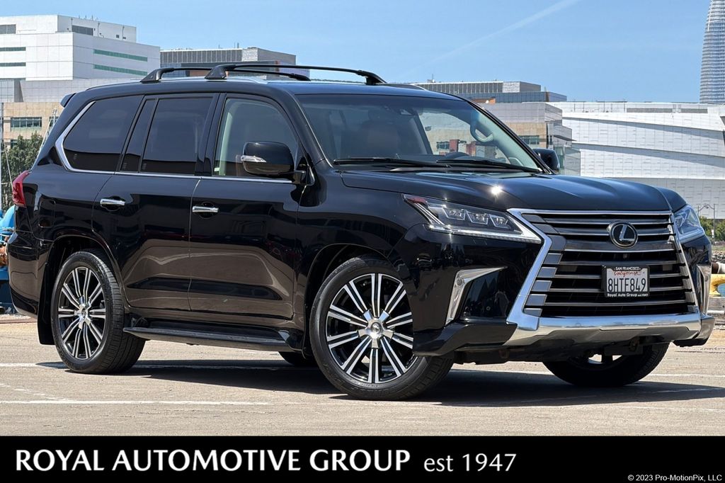 2019 Lexus LX 600 570 THREE-ROW's photo