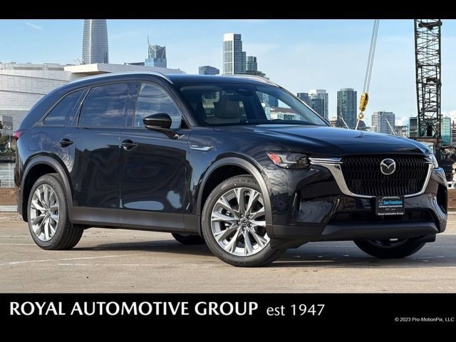 2026 Mazda CX-90 PHEV Preferred Package's photo