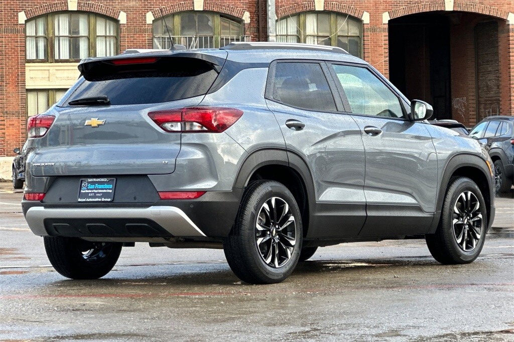 2022 Chevrolet Trailblazer LT photo 4