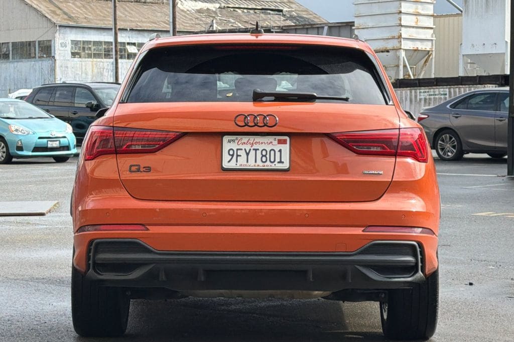 2023 Audi Q3 45 S line Premium photo 4
