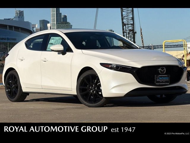 2026 Mazda CX-3 Premium MT 5-Door SKYACTIV's photo
