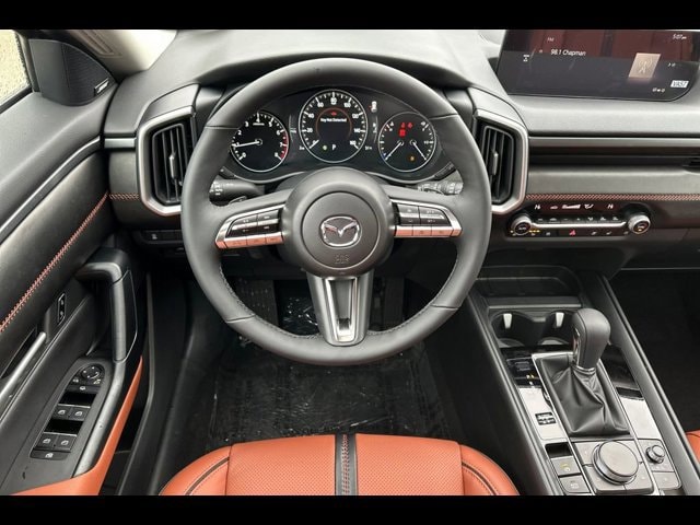 2025 Mazda CX-50 Premium - Photo 11