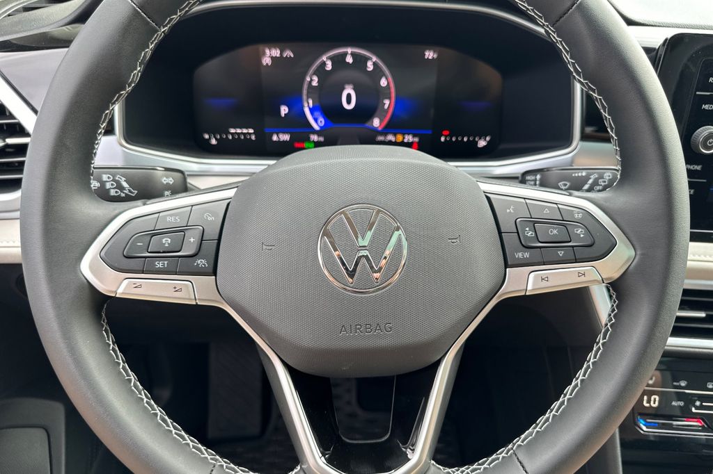 2025 Volkswagen Taos SE - Photo 20