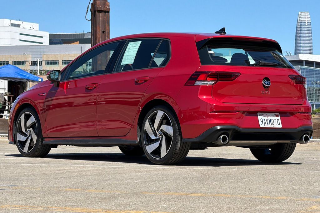 2022 Volkswagen Golf GTI 2.0T S photo 5