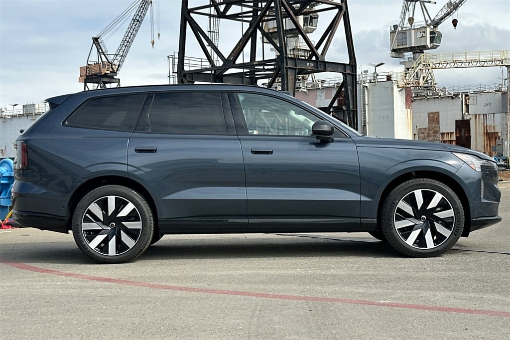 New 2025 Volvo EX90 Twin Motor Performance Plus 7-Seater SUV