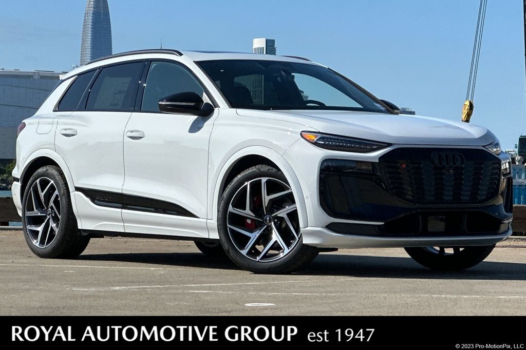 2027 Audi SQ6 e-tron Premium Plus quattro's photo
