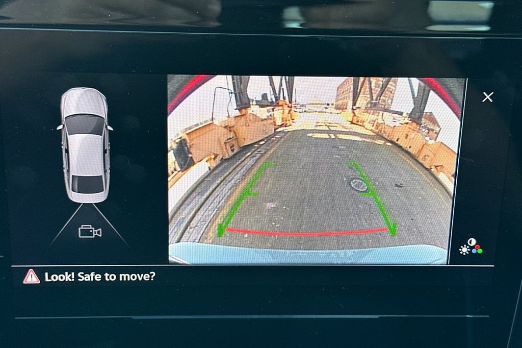 2025 Volkswagen Jetta Sport - Photo 15