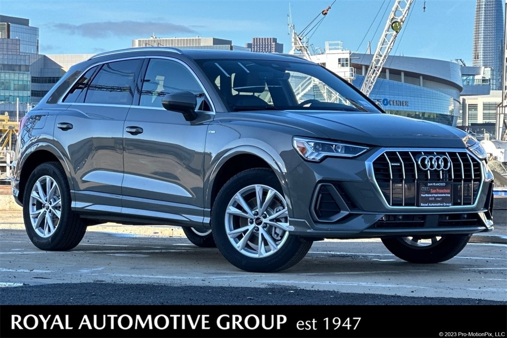 2025 Audi Q3 S Line Premium's photo