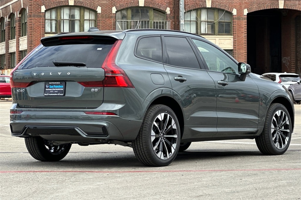 New 2026 Volvo XC60 B5 Plus SUV