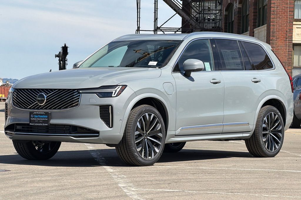 2026 Volvo XC90 Ultra - Photo 8