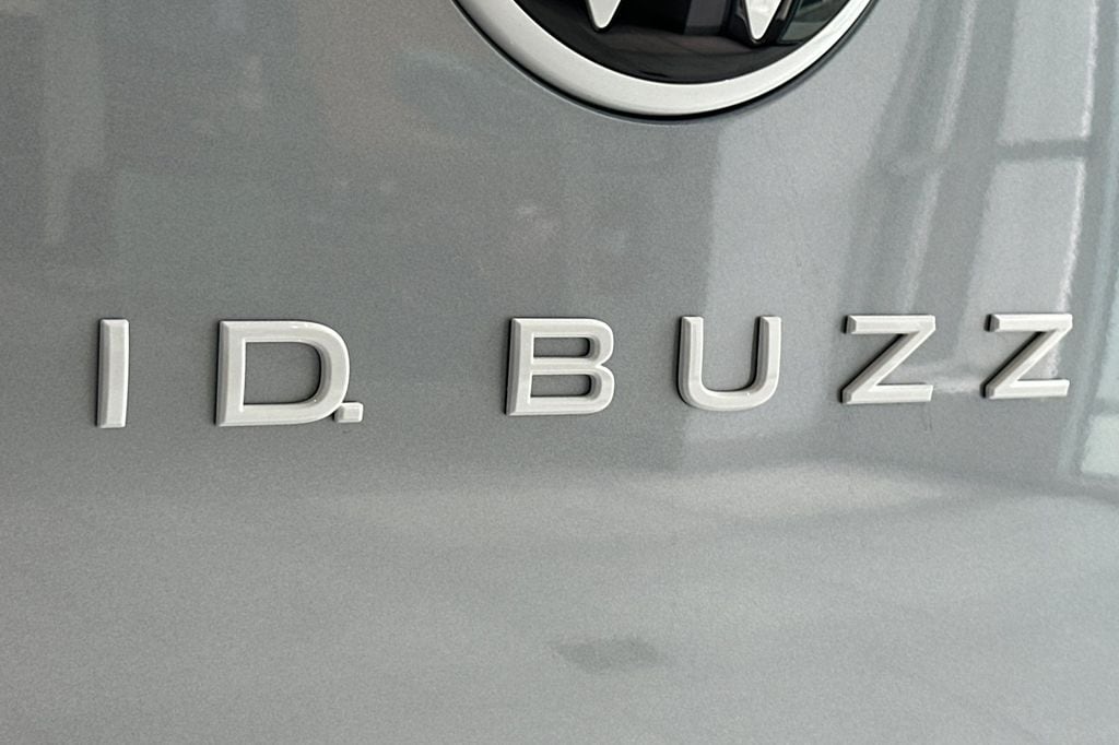 2025 Volkswagen ID. Buzz PRO S - Photo 23