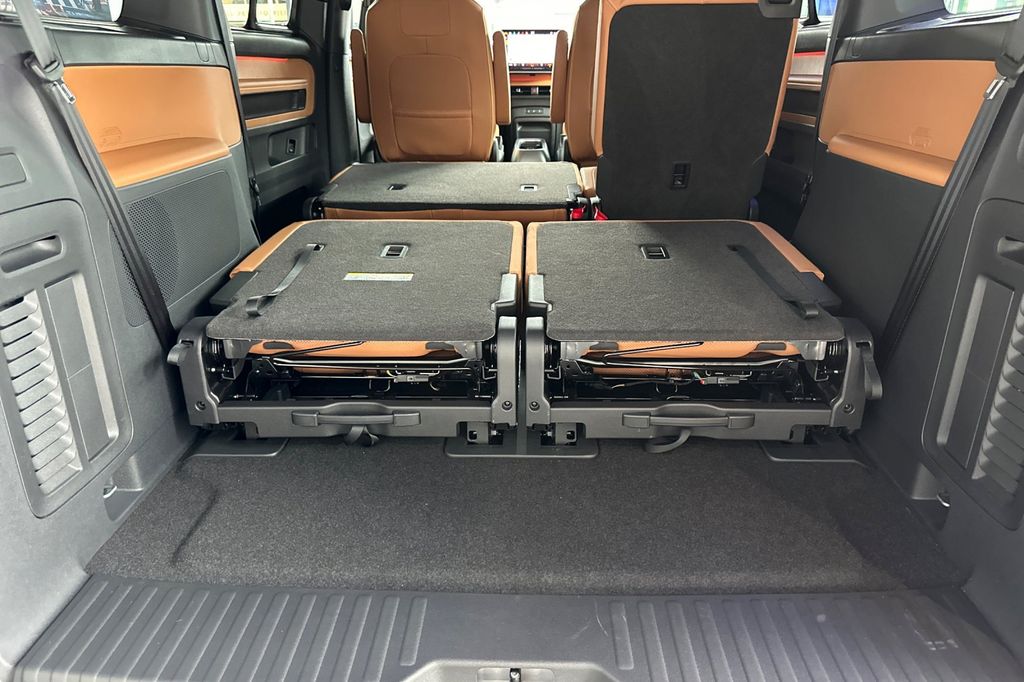 2025 Volkswagen ID. Buzz PRO S - Photo 13