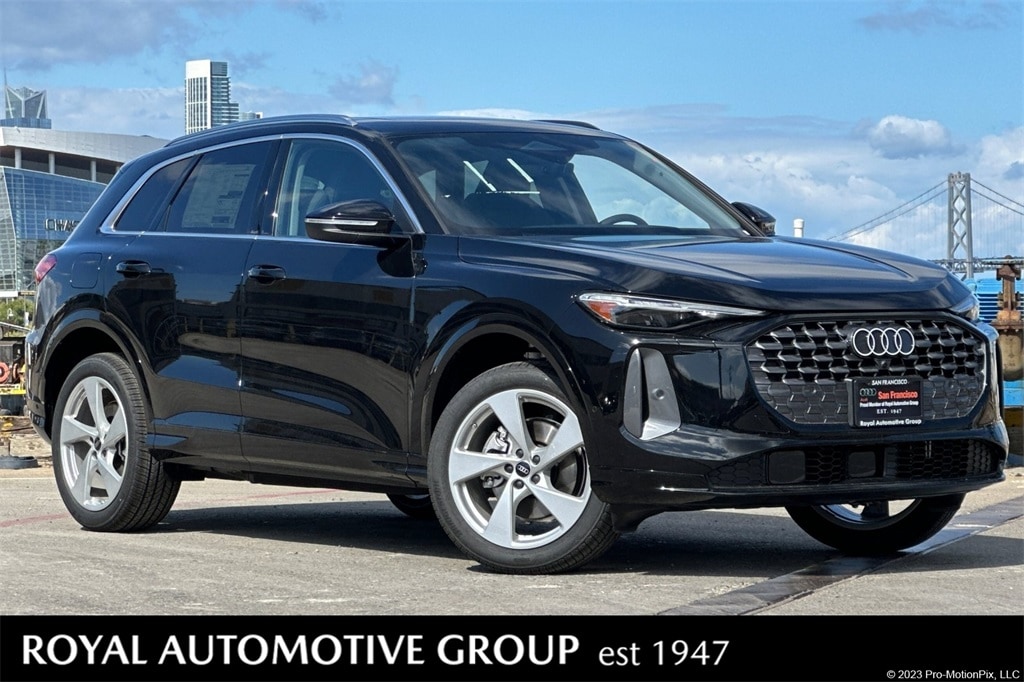 2025 Audi New Q5 Prestige's photo