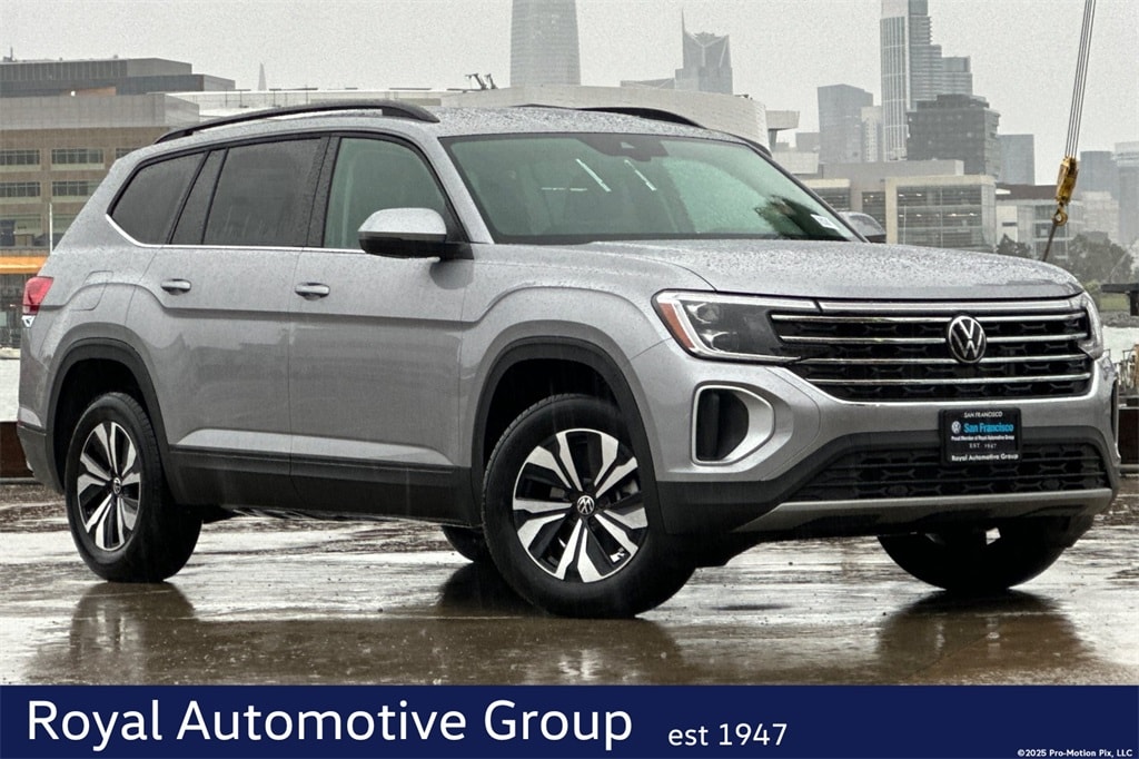 2026 Volkswagen Atlas SE's photo