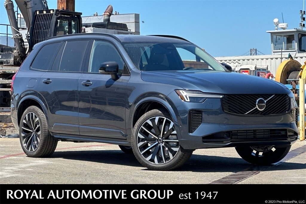 New 2026 Volvo XC90 plug-in hybrid T8 Ultra Dark Theme 7-Seater SUV