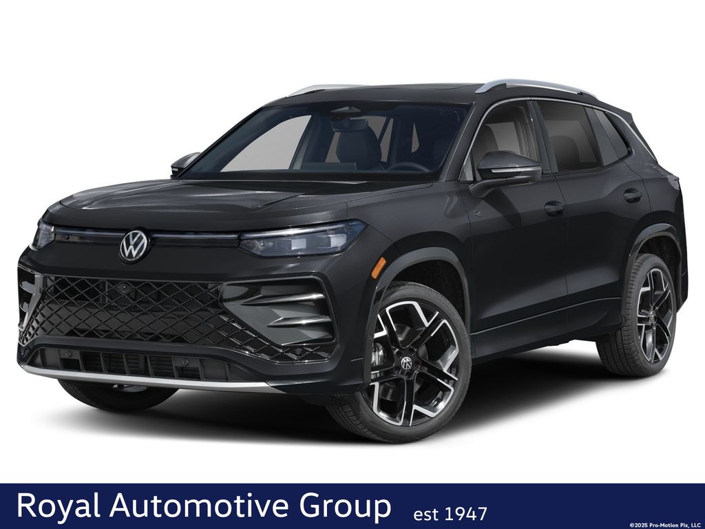 2026 Volkswagen Tiguan 2.0T SEL R-Line Turbo 4Motion's photo