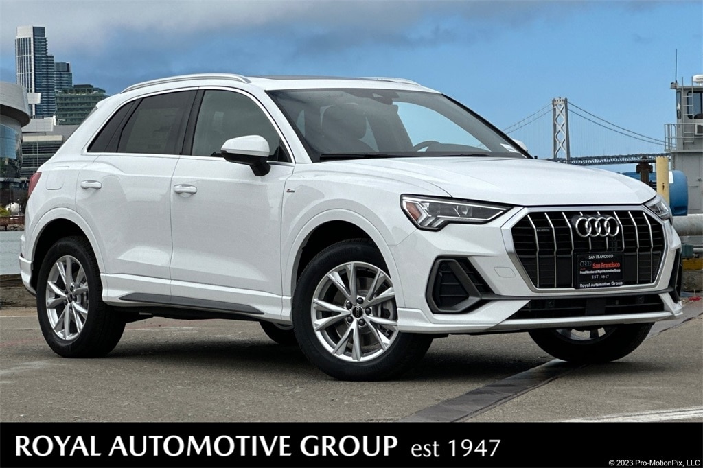 2025 Audi Q3 S Line Premium's photo