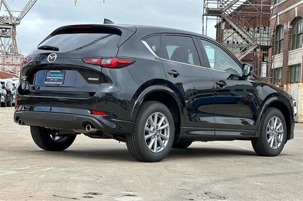 2025 Mazda CX-5 2.5 S Preferred photo 4