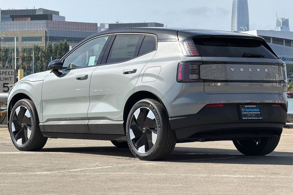 2026 Volvo EX30 Plus - Photo 6