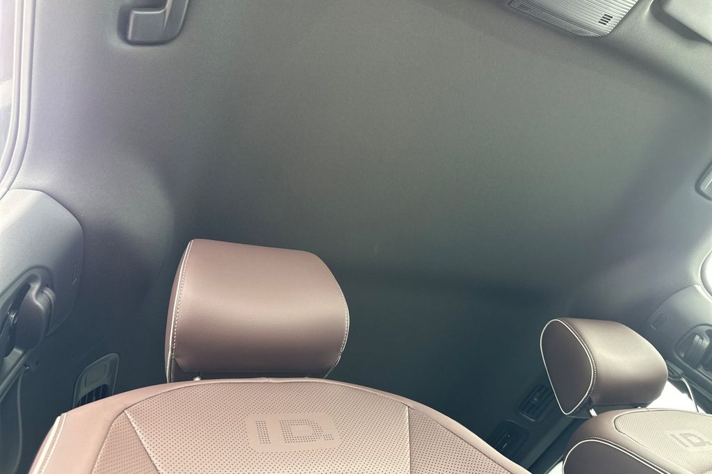 2025 Volkswagen ID. Buzz PRO S - Photo 15