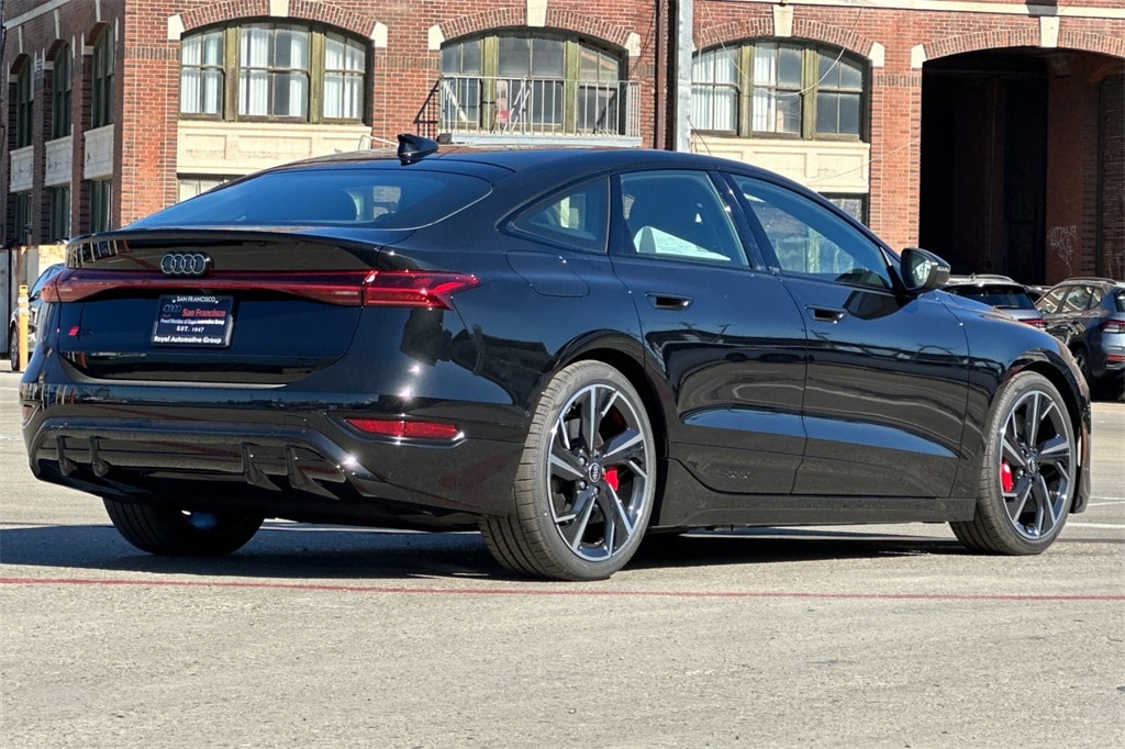 New 2025 Audi S6 Sportback e-tron Premium Sedan