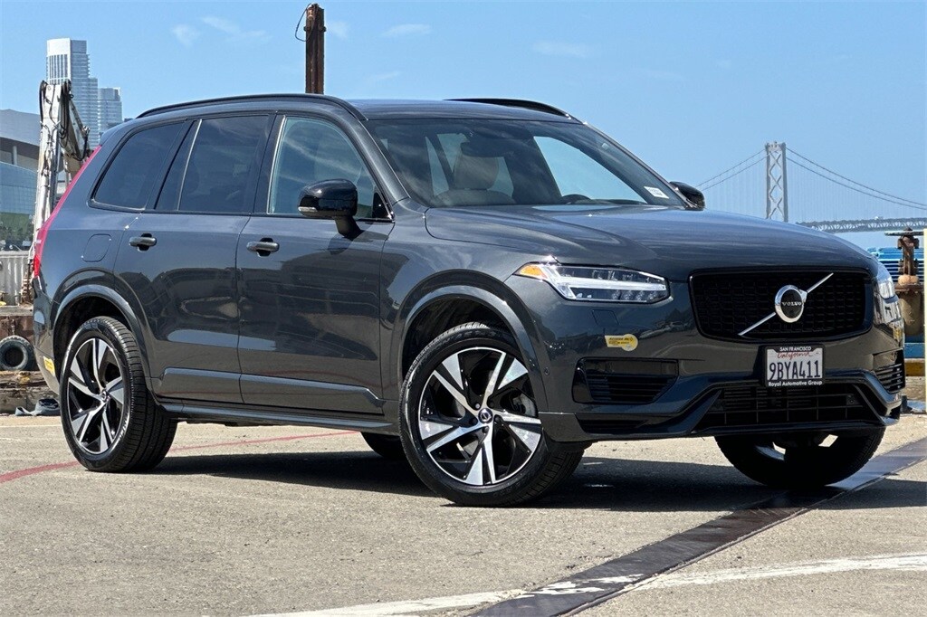 Used 2022 Volvo XC90 Recharge Plug-In Hybrid T8 R-Design Extended Range 7P SUV