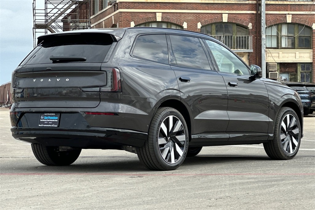 New 2025 Volvo EX90 Twin Motor Plus 7-Seater SUV
