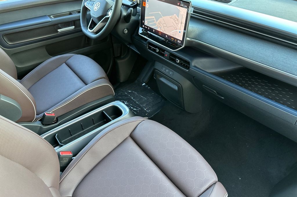 2025 Volkswagen ID. Buzz PRO S - Photo 14