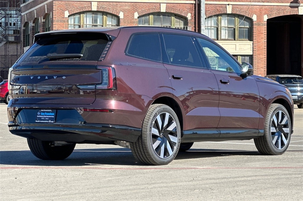 New 2025 Volvo EX90 Twin Motor Plus 7-Seater SUV