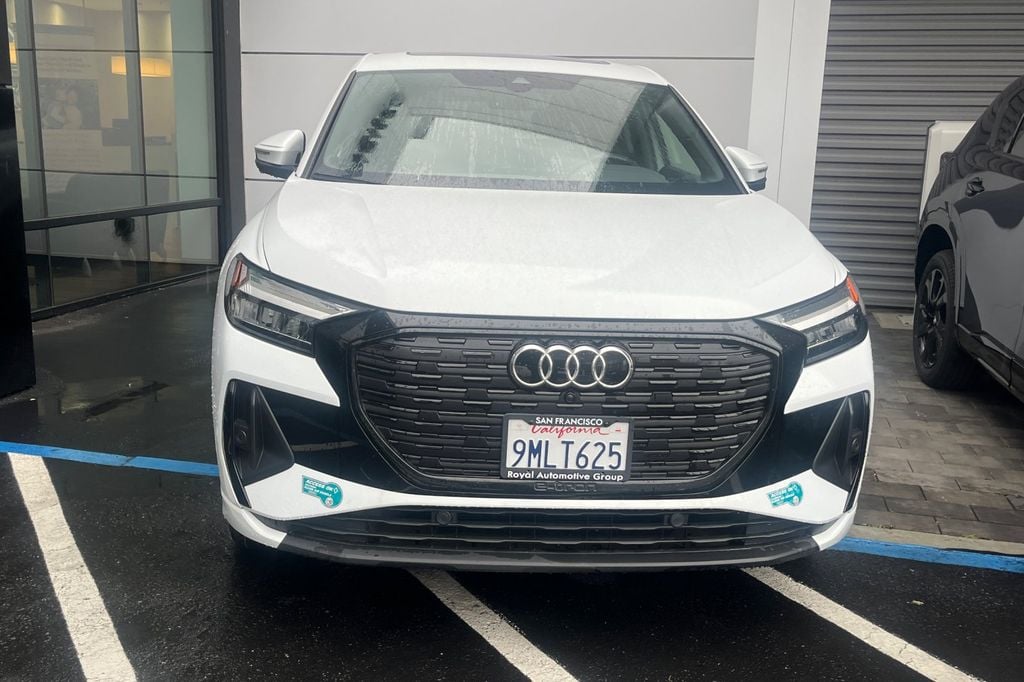 2024 Audi Q4 Sportback e-tron 50 Premium photo 6