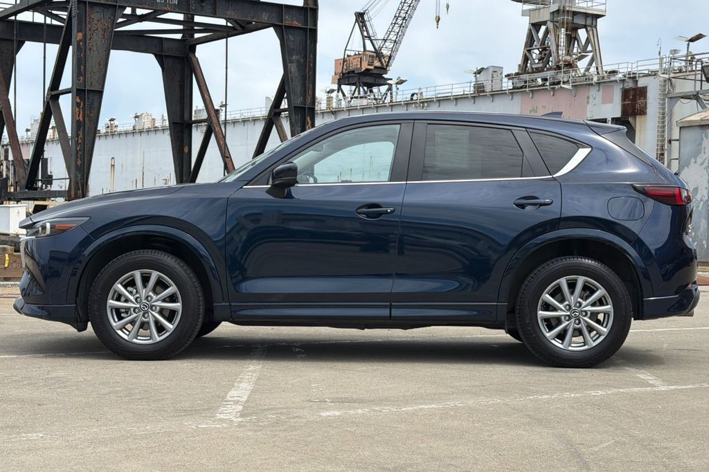 2024 Mazda CX-5 2.5 S Preferred Package photo 6