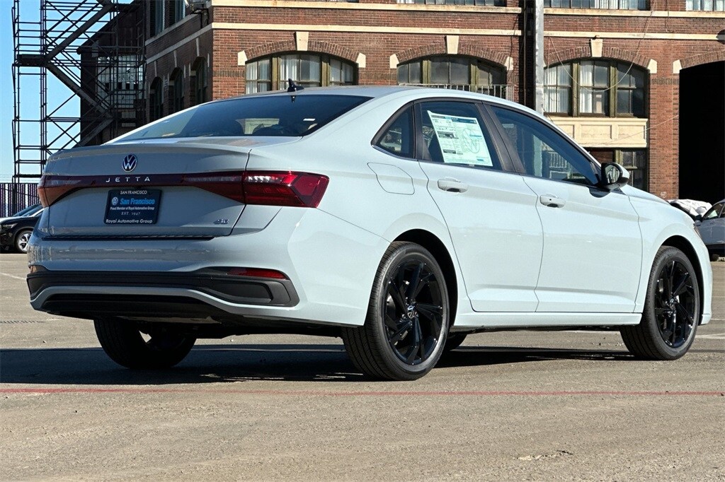 2025 Volkswagen Jetta 1.5T SE photo 3