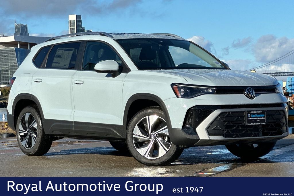 2026 Volkswagen Taos SE