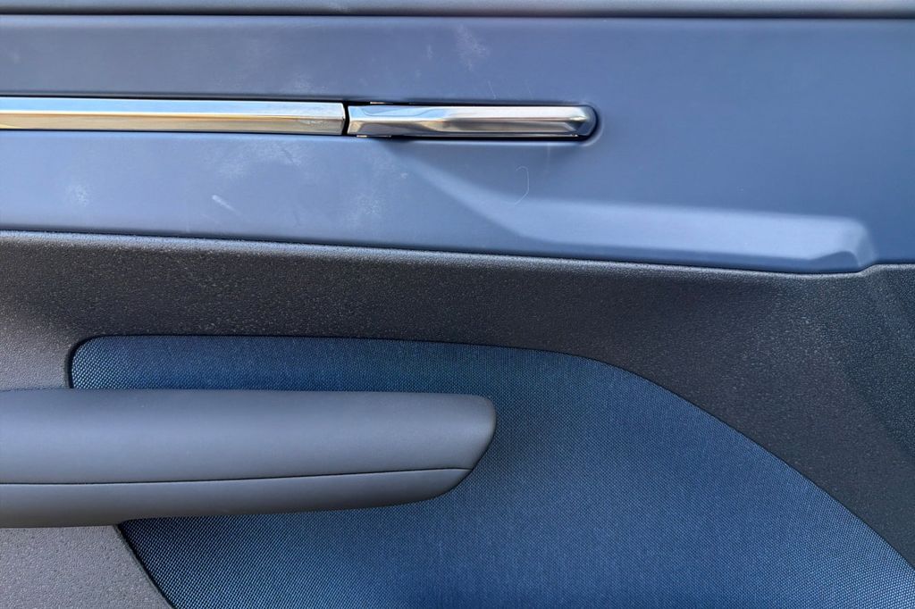 2026 Volvo EX30 Plus - Photo 11